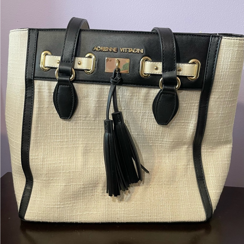 Adrienne Vittadini Black and Cream Structured Tote